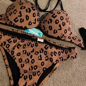 Calzedonia Bikini Set [BRAND NEW]